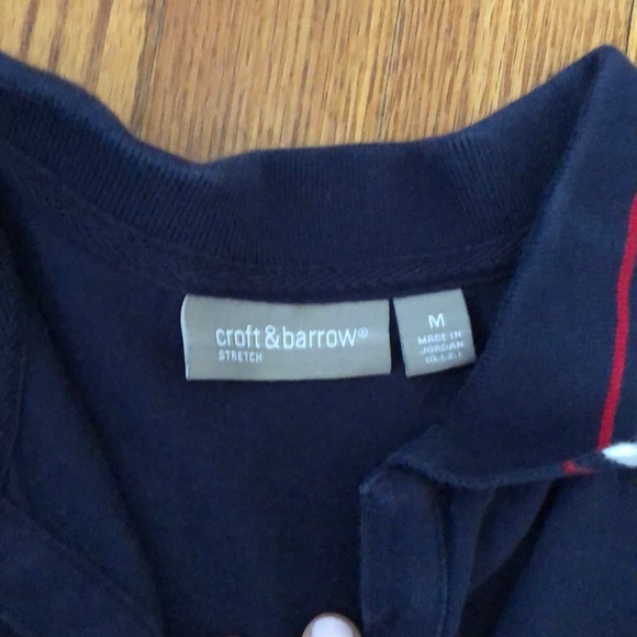 Sleeveless shirt - Picture 2 of 2